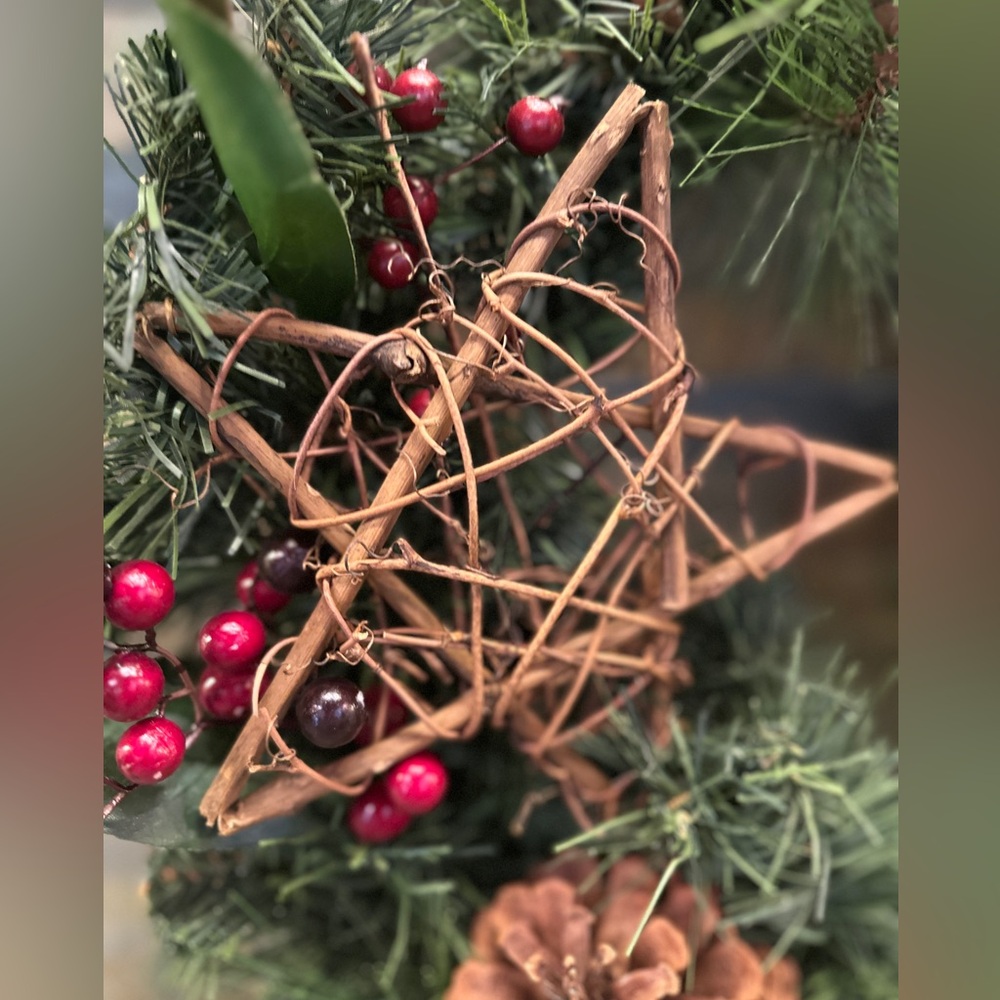 2/$10 or 3/$12 ❤️ Festive Green Wreath Pinecones, Wood Stars and Red Accents - Picture 2 of 5